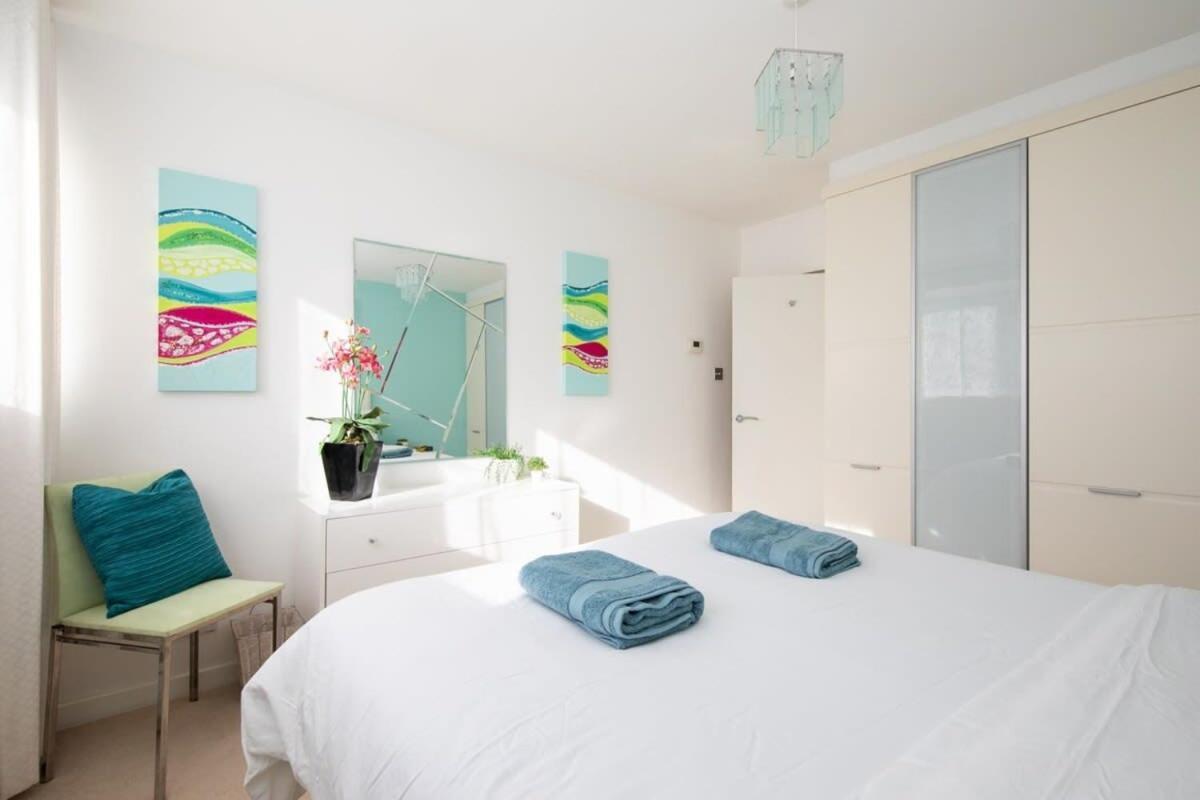 Sunny & Modern Near The Beach & Village W Parking 东威特灵 外观 照片