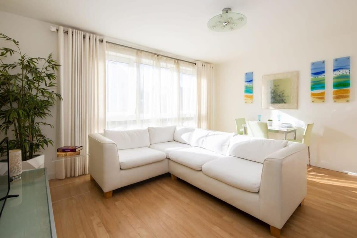 Sunny & Modern Near The Beach & Village W Parking 东威特灵 外观 照片